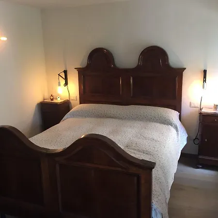 Dom wakacyjny Al Vecchio Porto Casa A Cannero