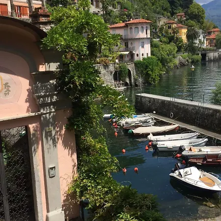 Dom wakacyjny Al Vecchio Porto Casa A Cannero *