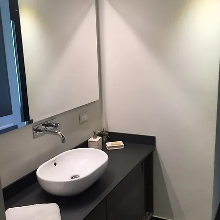 Al Vecchio Porto Casa A Cannero Nyaraló *