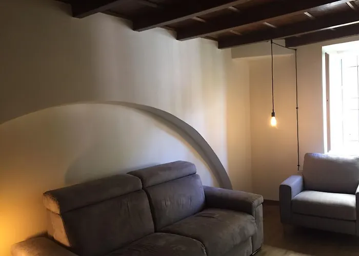 Al Vecchio Porto Casa A Cannero * Cannero Riviera