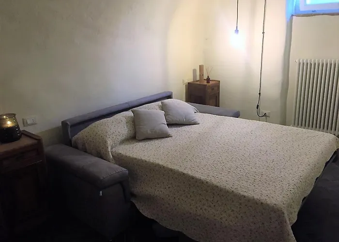 Dom wakacyjny Al Vecchio Porto Casa A Cannero *