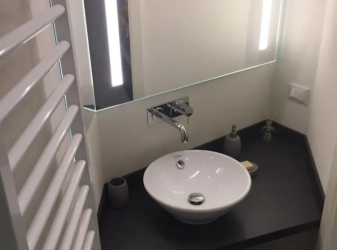 Al Vecchio Porto Casa A Cannero Dom wakacyjny