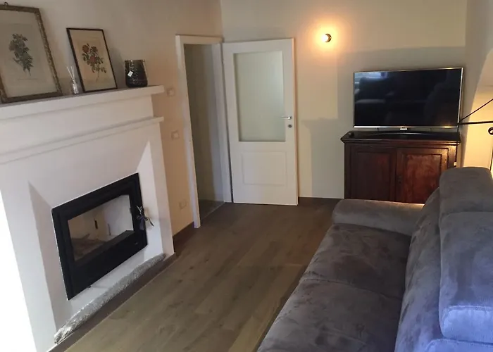 Al Vecchio Porto Casa A Cannero 펜션 카네로 리비에라