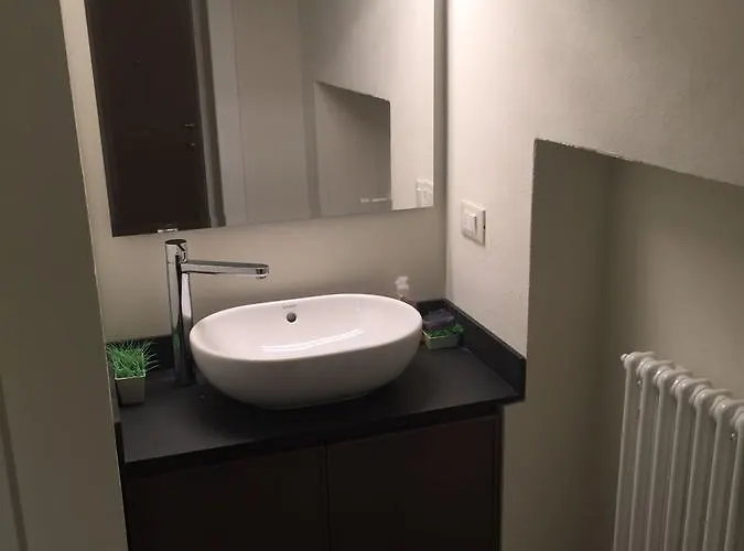 Feriehus Al Vecchio Porto Casa A Cannero Cannero Riviera