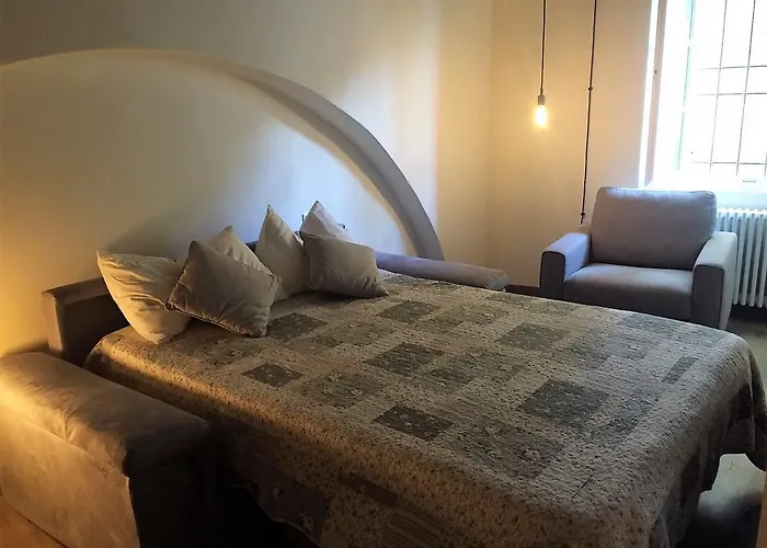 Al Vecchio Porto Casa A Cannero *